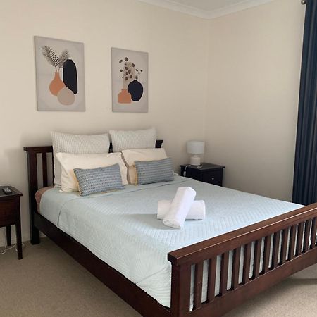 מנדורה Apollo Quay Holiday Apartment מראה חיצוני תמונה