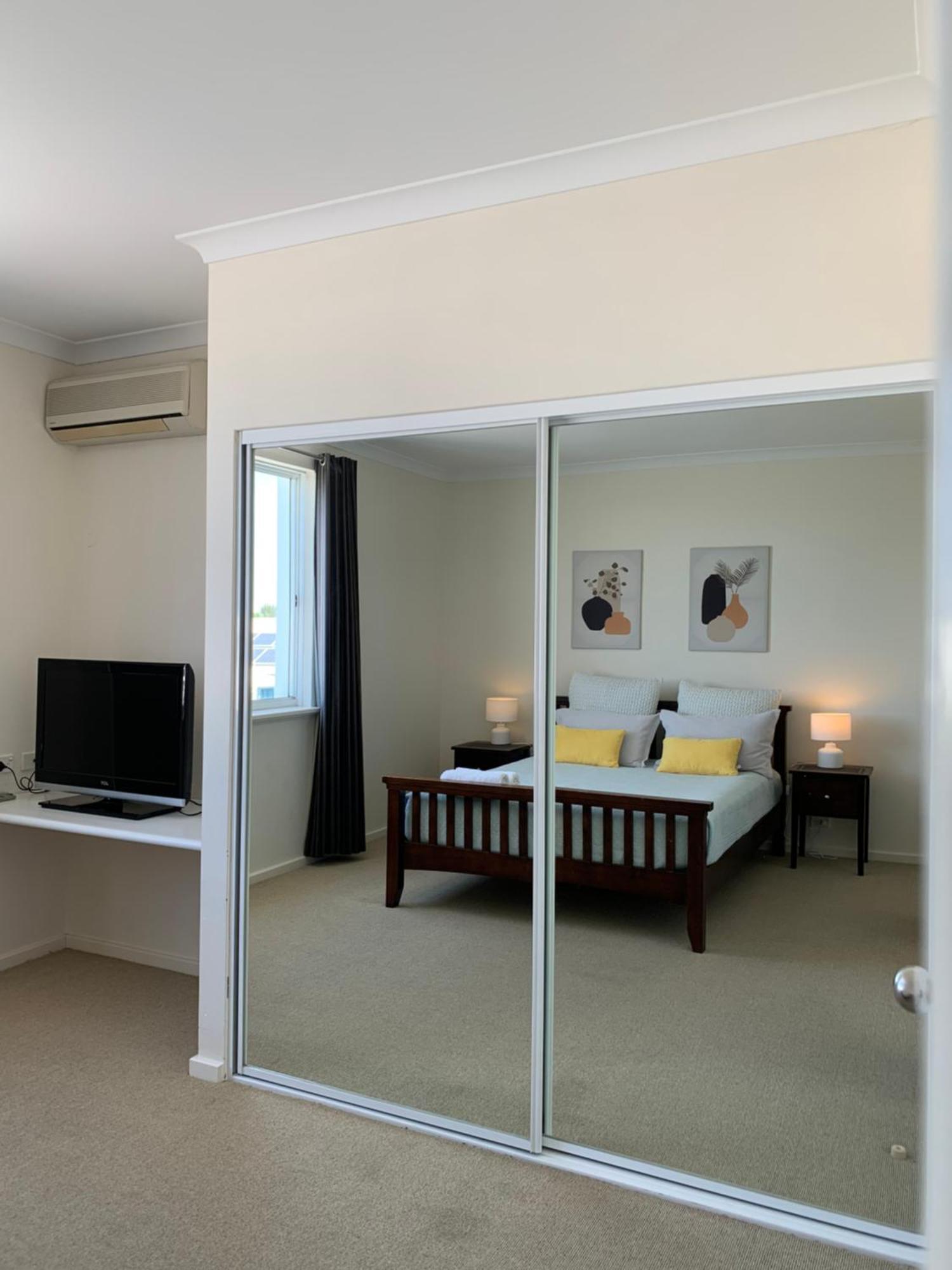 מנדורה Apollo Quay Holiday Apartment מראה חיצוני תמונה